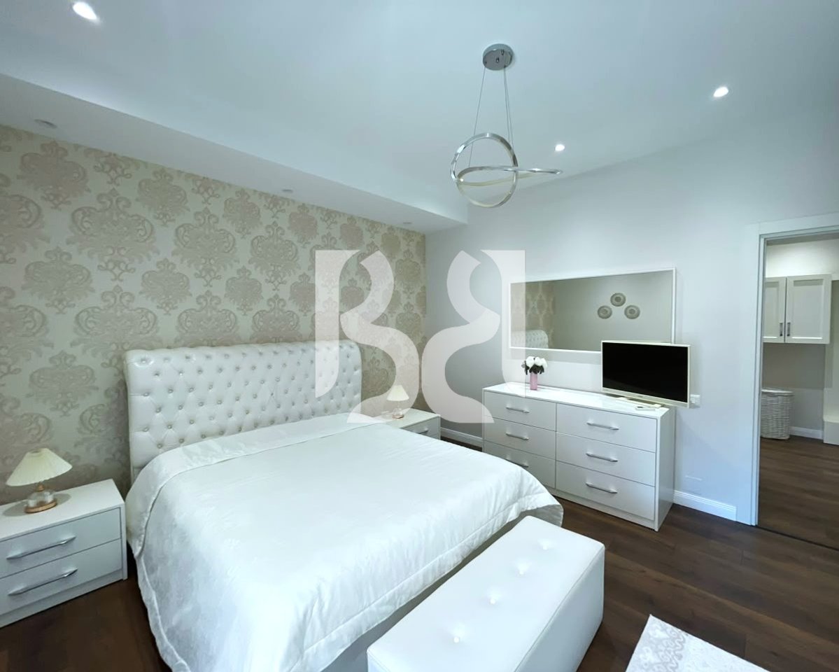 Apartament 2+1 me Qira në Vilë - Rruga e Durrësit | Kati 2 | 2 Dhoma Gjumi | Ballkon | 1,000 €/Muaj