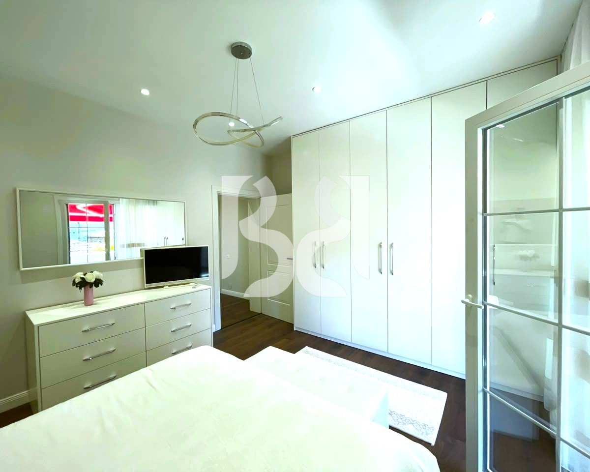 Apartament 2+1 me Qira në Vilë - Rruga e Durrësit | Kati 2 | 2 Dhoma Gjumi | Ballkon | 1,000 €/Muaj