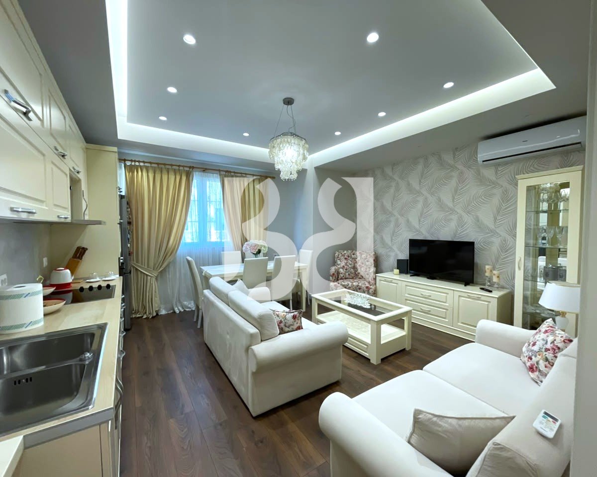 Apartament 2+1 me Qira në Vilë - Rruga e Durrësit | Kati 2 | 2 Dhoma Gjumi | Ballkon | 1,000 €/Muaj