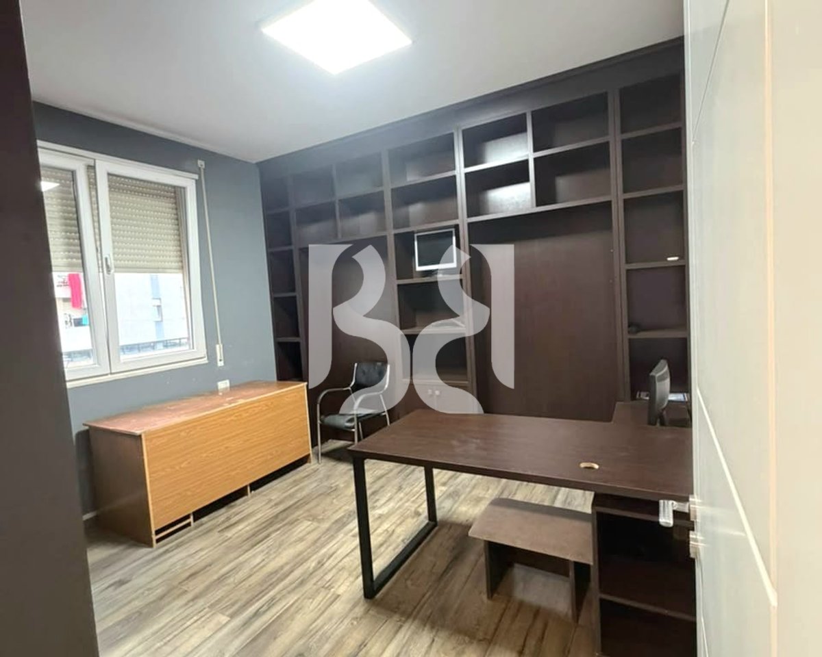 APARTAMENT 3+1 ME QIRA NË ISH-FUSHA E AVIACIONIT, TIRANË