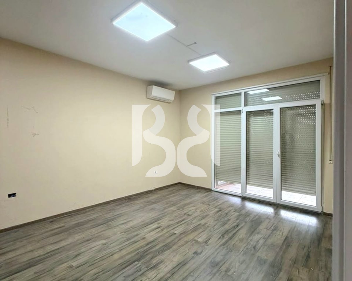 APARTAMENT 3+1 ME QIRA NË ISH-FUSHA E AVIACIONIT, TIRANË