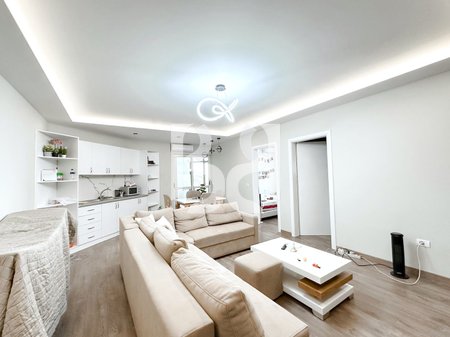 Appartamento 2+1 in Vendita a Don Bosko, Tirana | 94 m² Lordi | 6° Piano con Ascensore | 17.000.000 Lek