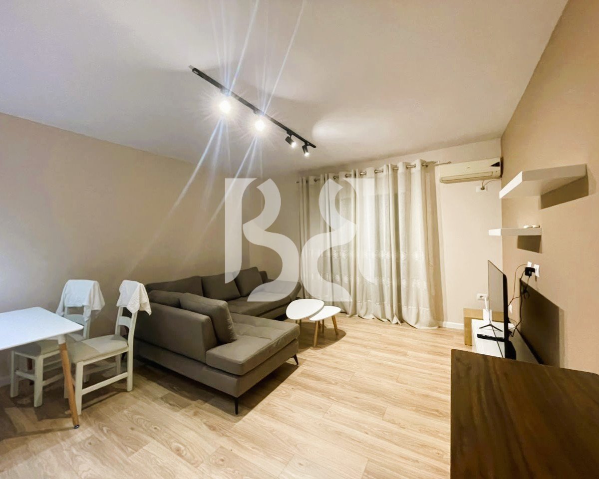 APARTAMNET 1+1 ME QIRA TE KODRA E DIELLIT