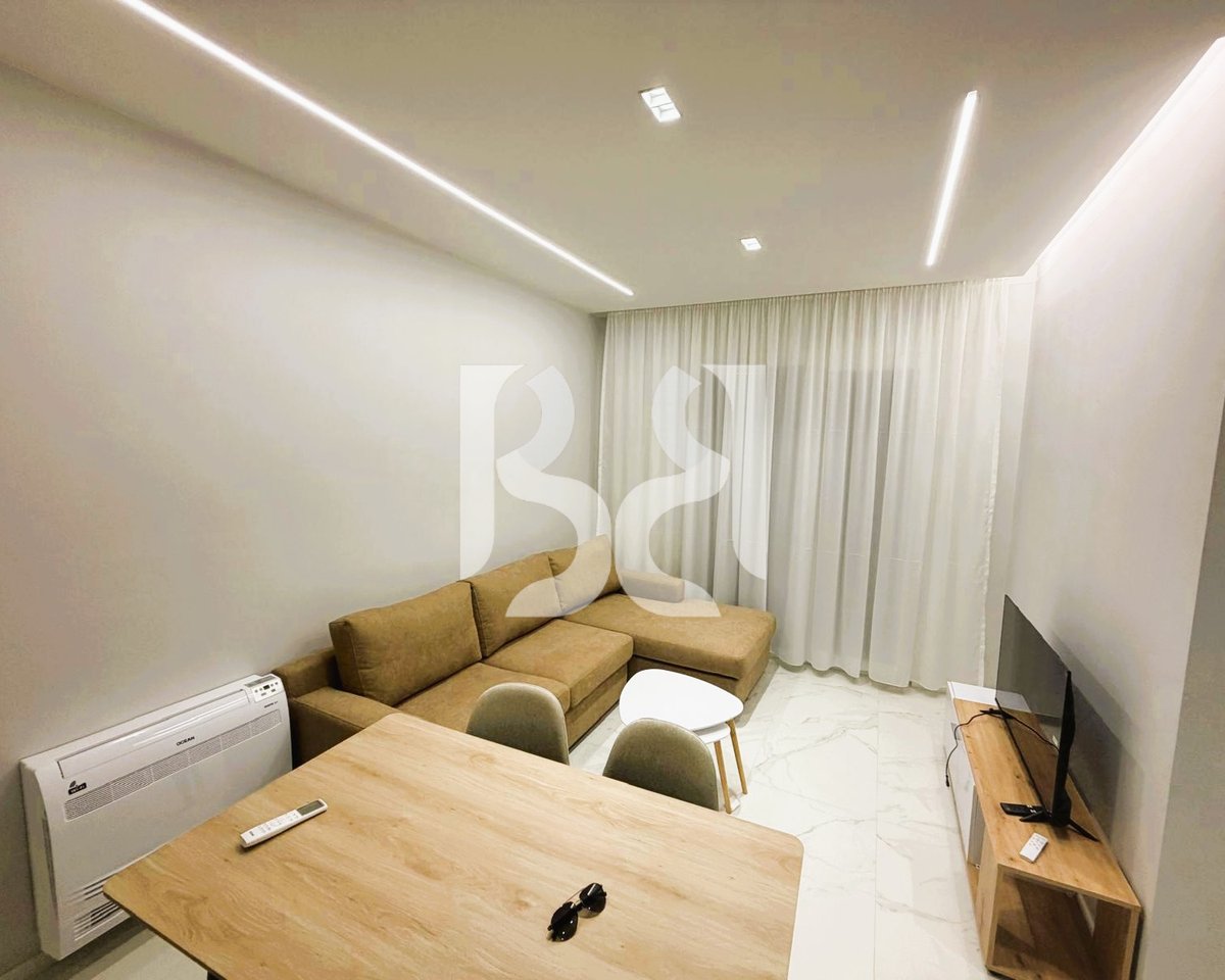 APARTAMENT 2+1 ME QIRA NE PASKUQAN