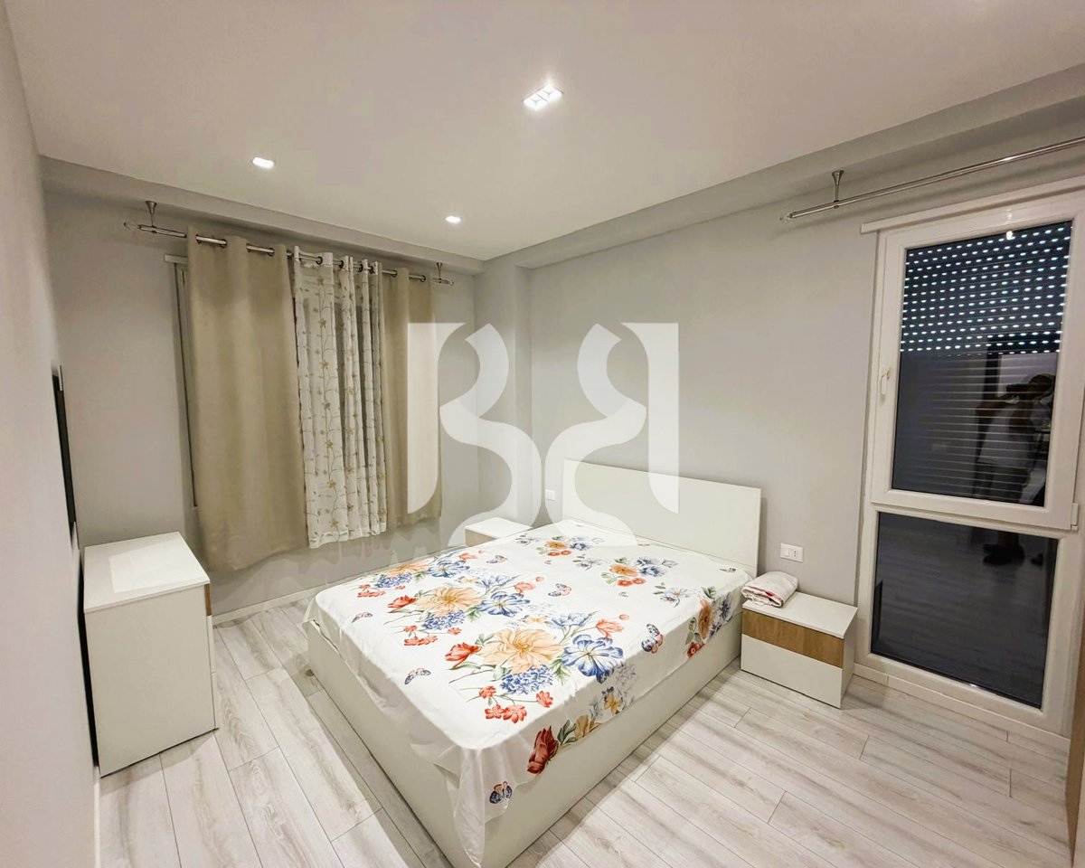 APARTAMENT 2+1 ME QIRA NE PASKUQAN