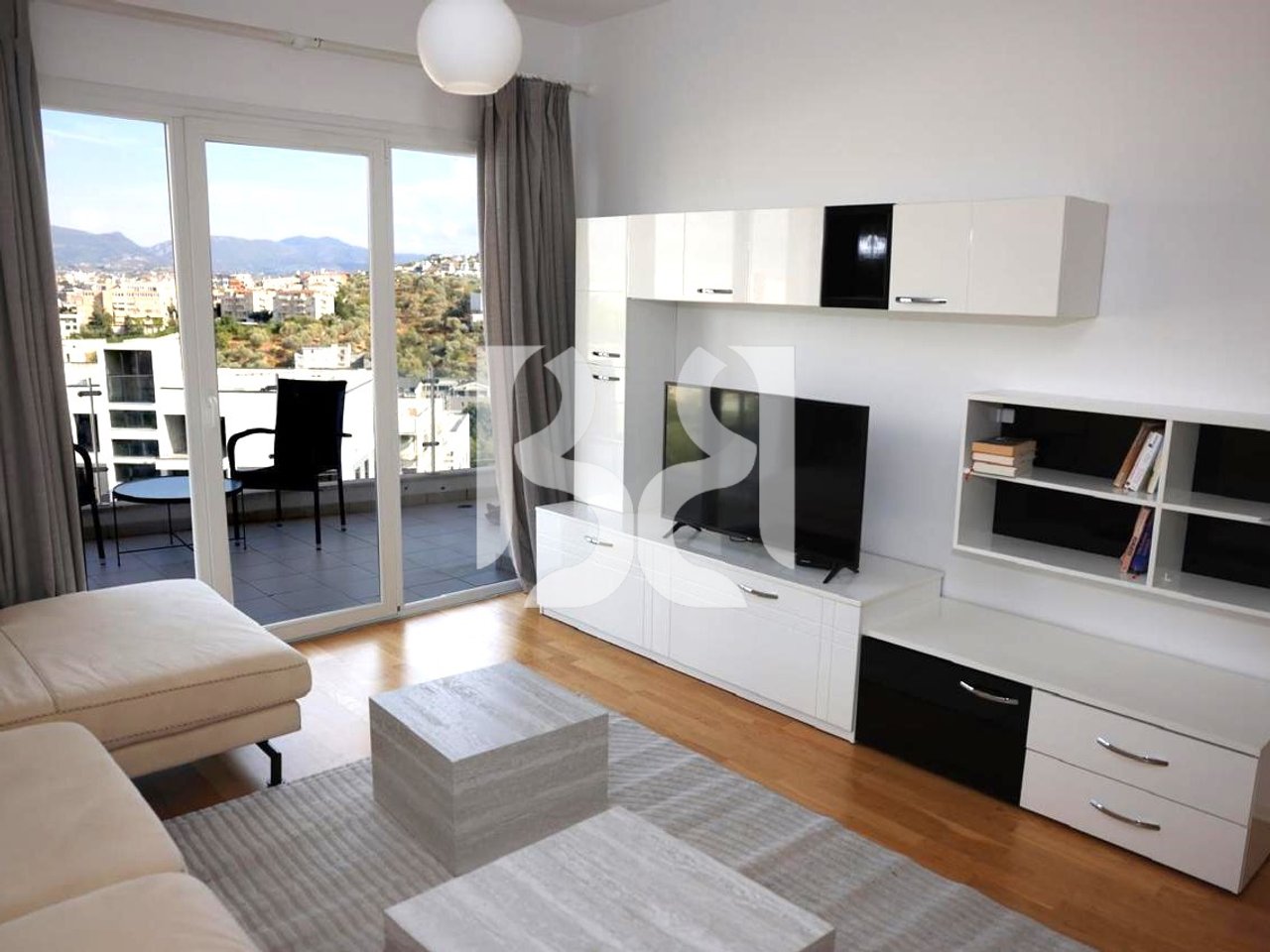 APARTAMENT 2+2 ME QIRA TEK LIQENI I THATE*