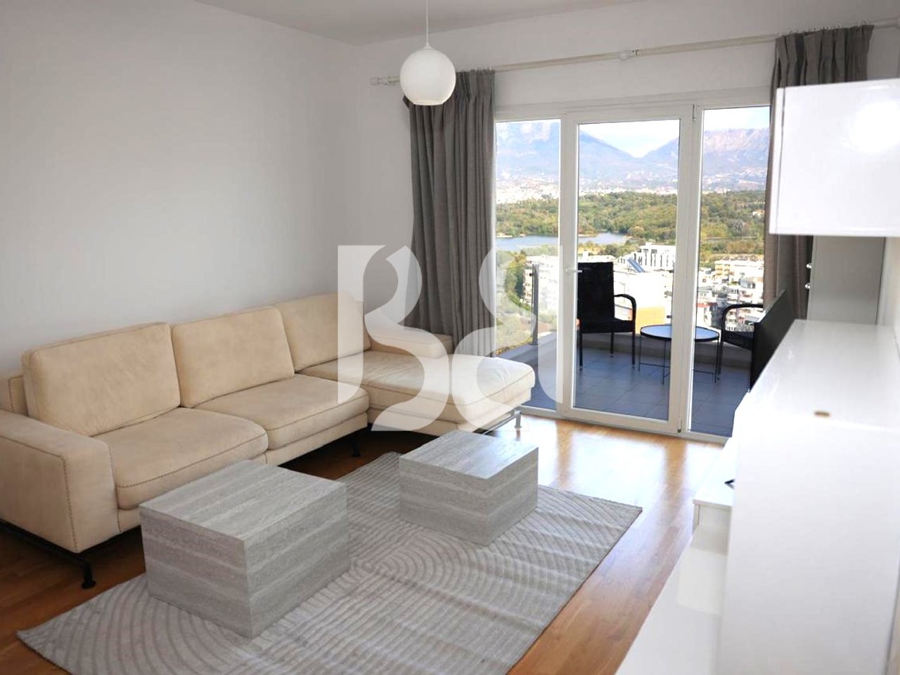 APARTAMENT 2+2 ME QIRA TEK LIQENI I THATE*