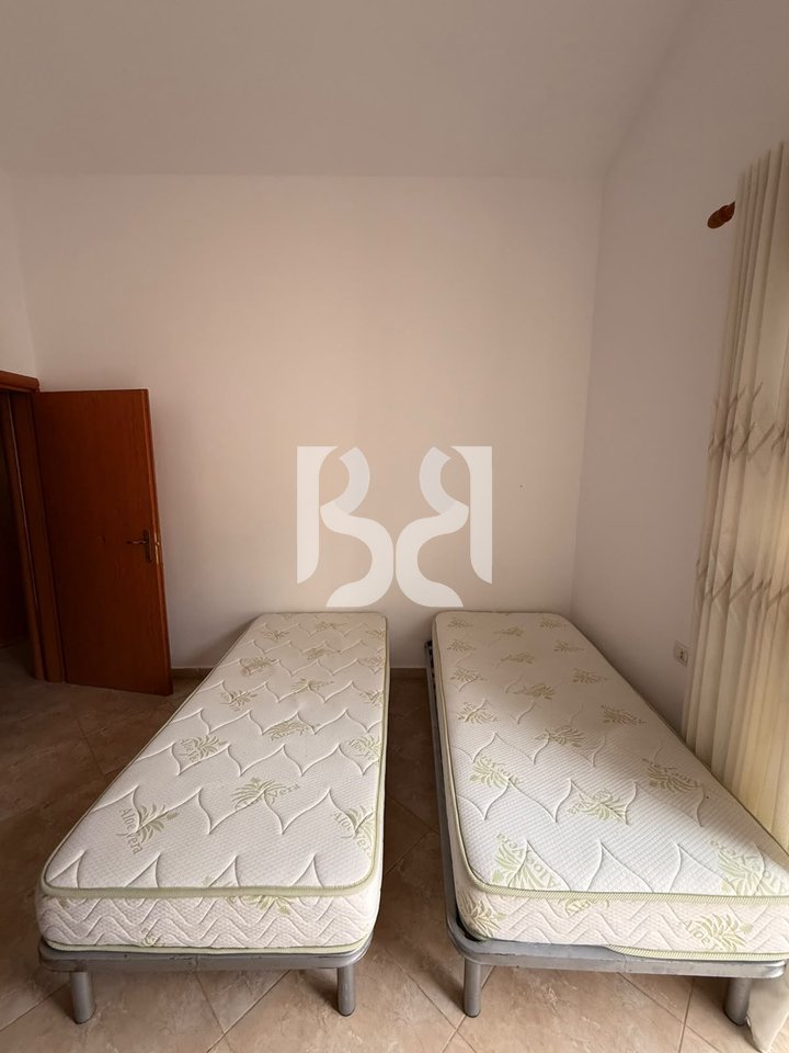 APPARTAMENTO IN AFFITTO 2+1+2 + VERANDE AL COMUNE DI PARISIT*