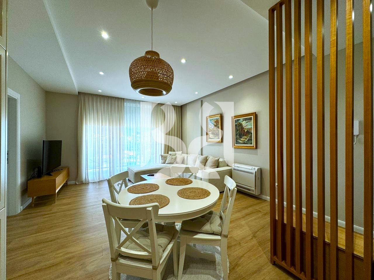 Apartament 2+1+2 me Qira te 21 Dhjetori, Tiranë | 1,200 €/muaj