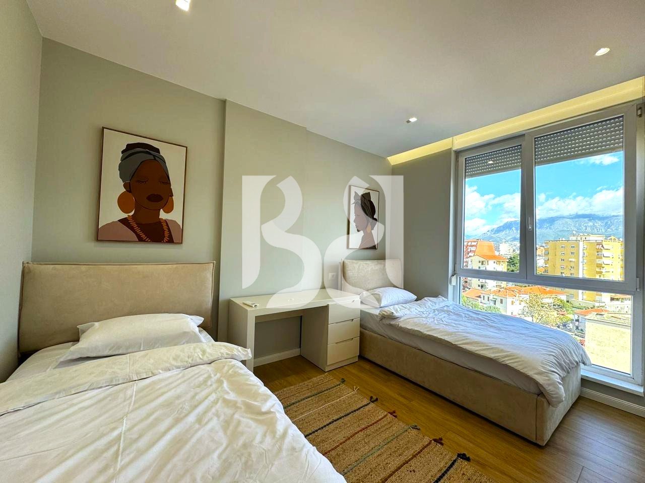 Apartament 2+1+2 me Qira te 21 Dhjetori, Tiranë | 1,200 €/muaj
