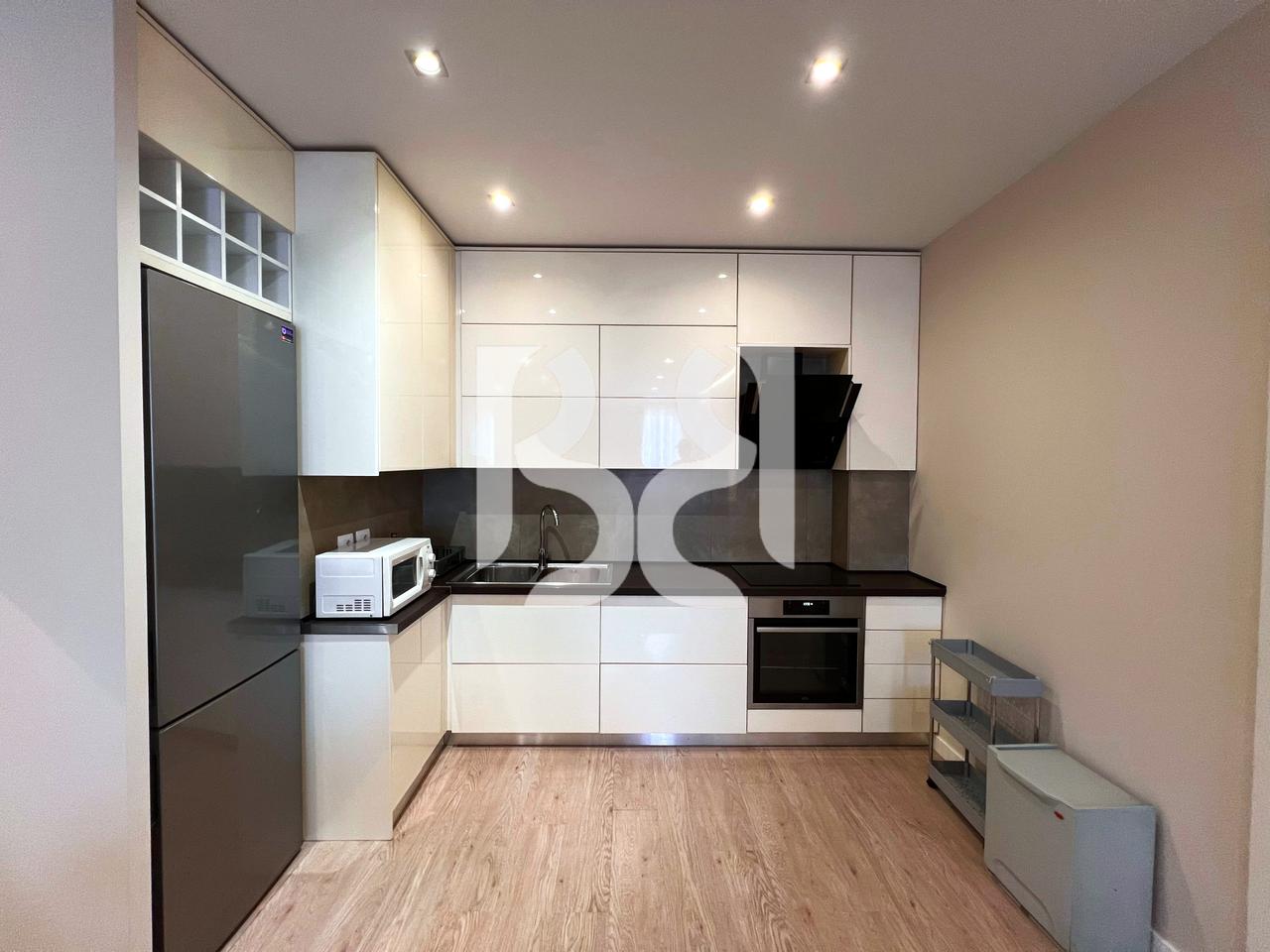 Appartamento 3+1+2 in Affitto nel Complesso Panorama, Tirana | 7° Piano | 1.000 €/Mese