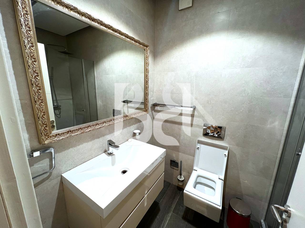Appartamento 3+1+2 in Affitto nel Complesso Panorama, Tirana | 7° Piano | 1.000 €/Mese
