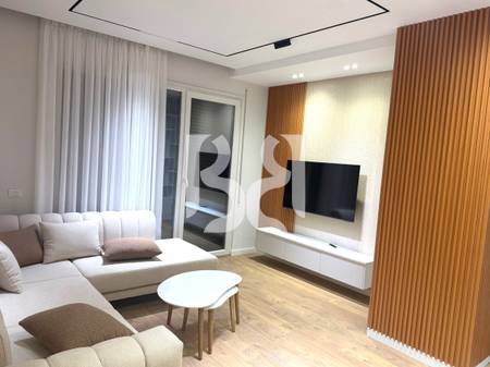 Appartamento 2+1+2 in affitto in Via 5 Maji, Tirana *