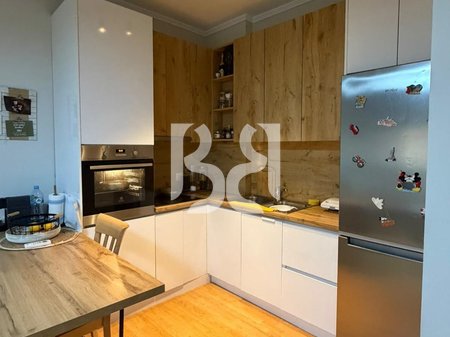 2+1 APARTMENT FOR RENT NEAR KAVAJES STREET, AT 21*