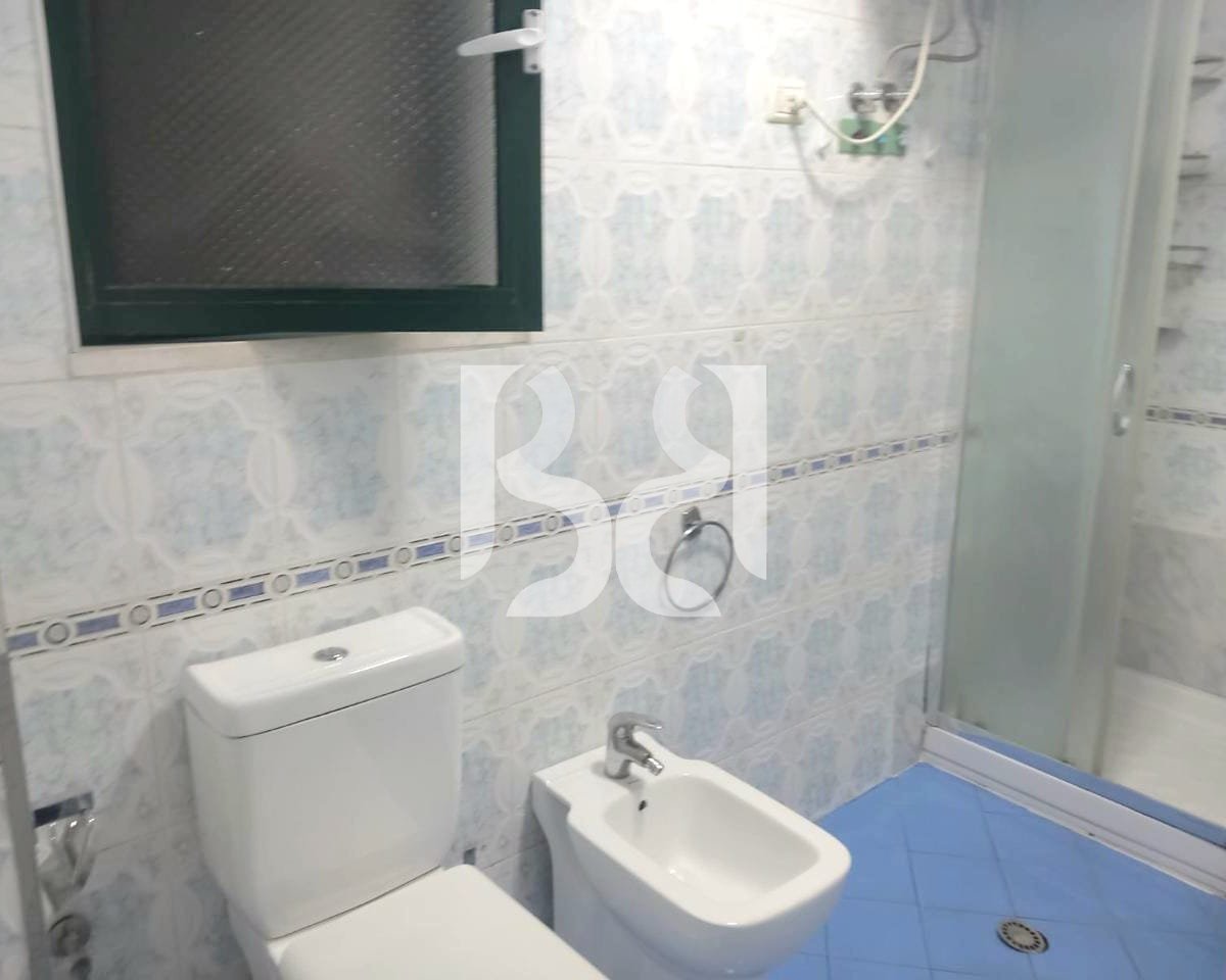 APARTAMENT 2+1 ME QIRA NË RRUGËN E KAVAJËS, TIRANË