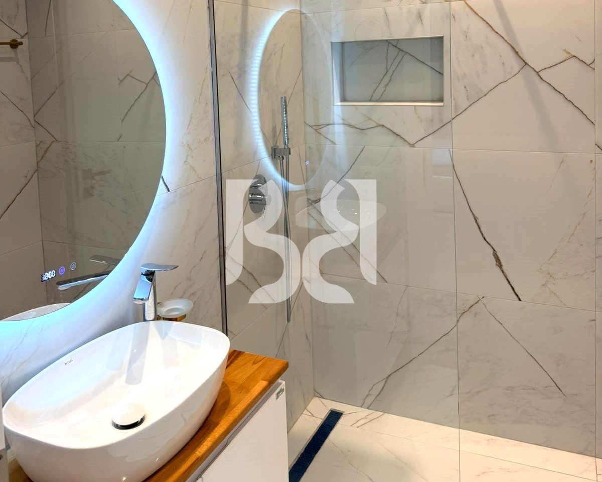 Appartamento 2+1+2 in affitto in Via 5 Maji, Tirana *