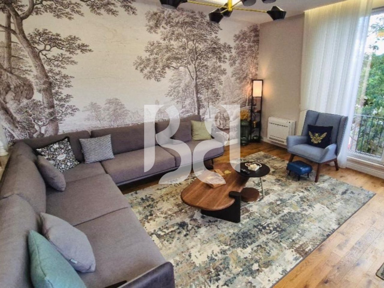 Vilë Luksoze me Qira në Farkë të Vogël, Tiranë | Pishinë Private | Sauna | Palestër | Tarracë Panoramike | 4,000 €/muaj NETO