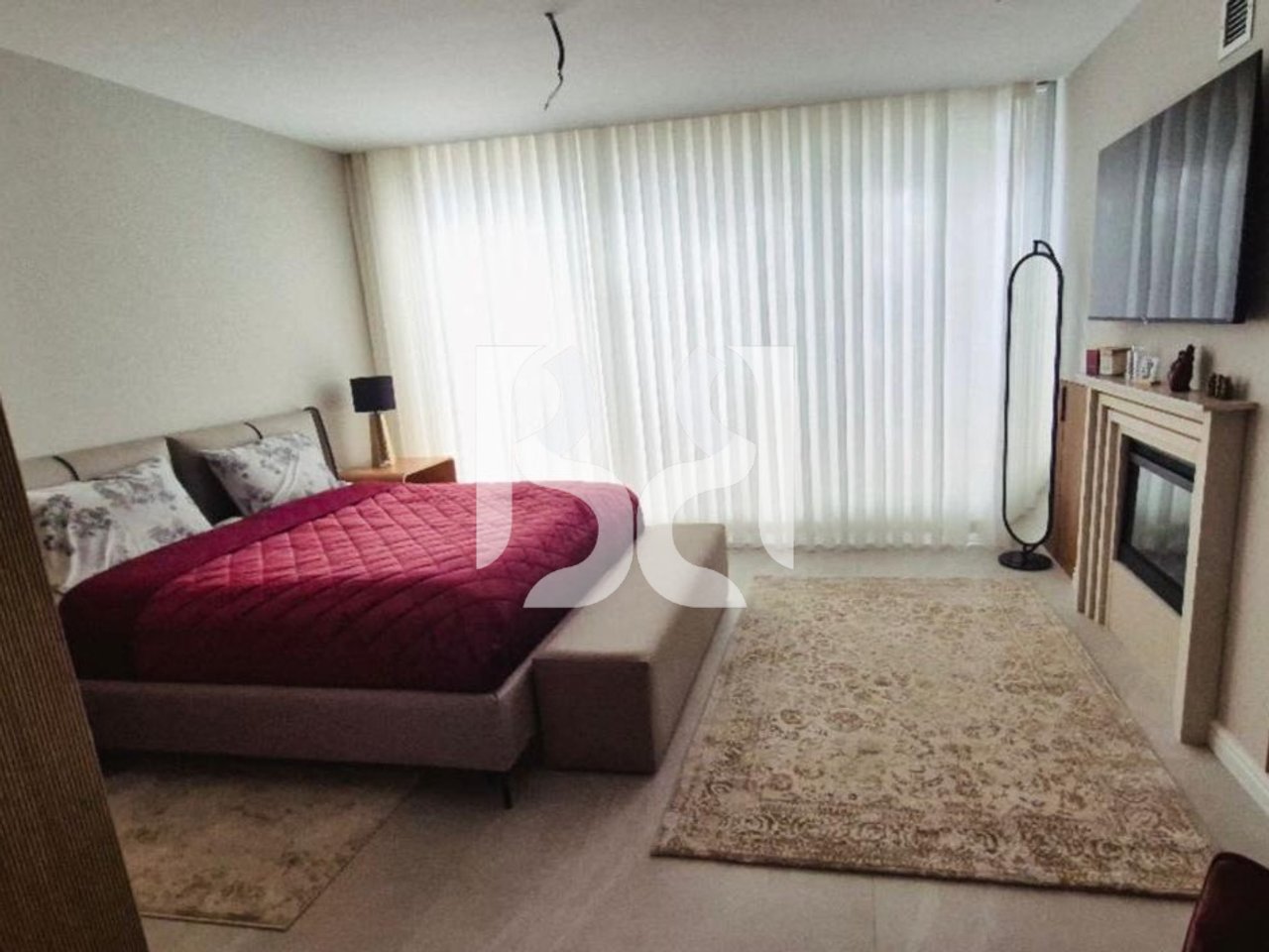 Vilë Luksoze me Qira në Farkë të Vogël, Tiranë | Pishinë Private | Sauna | Palestër | Tarracë Panoramike | 4,000 €/muaj NETO