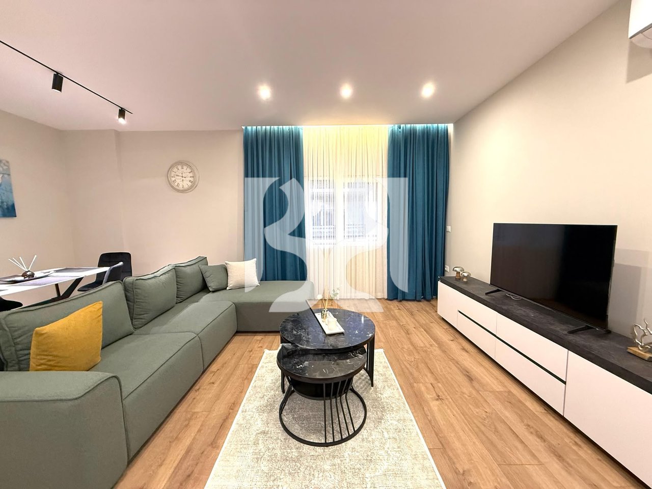 1+1 Apartment for Rent in Lakeland Residence, Farkë | 60,000 Lekë/Month *