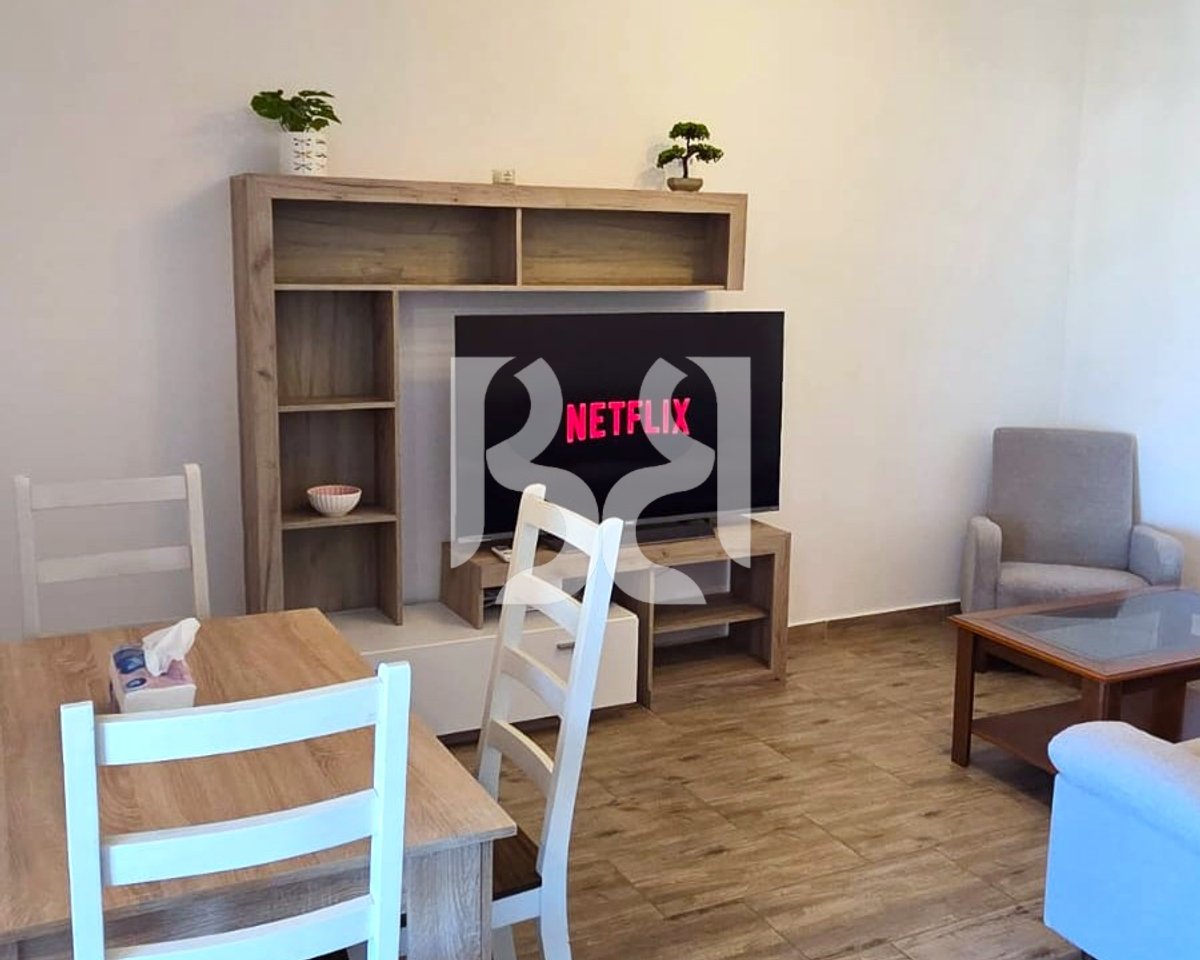 2+1 Apartment for Rent on Gjon Buzuku Street, near Vila Gold | 60,000 Lek/Month