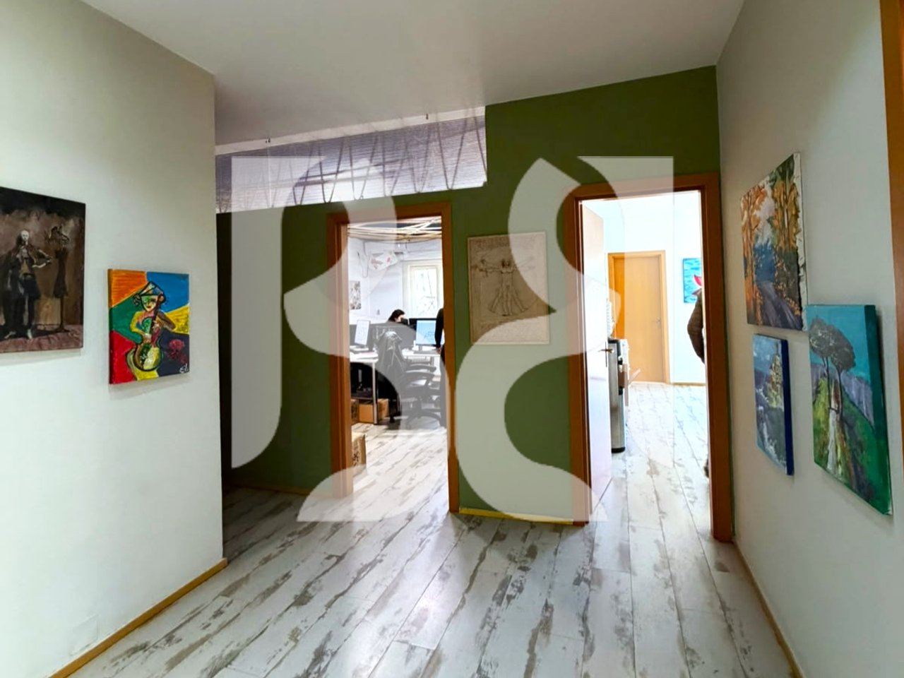 Jepet me Qira Ambient per Zyre ne Bllok, Tirane | 120 m² Neto | 1,500 €/Muaj
