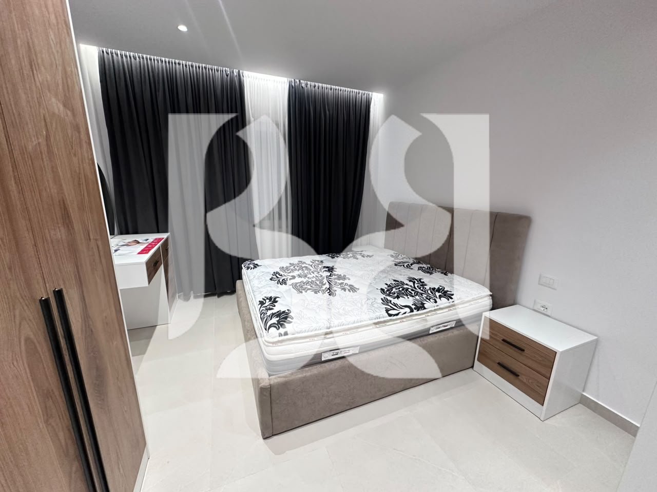 Apartament 1+1 me Qira ne Univers City | Kati 6 | Me Post Parkimi | 50,000 Leke/Muaj
