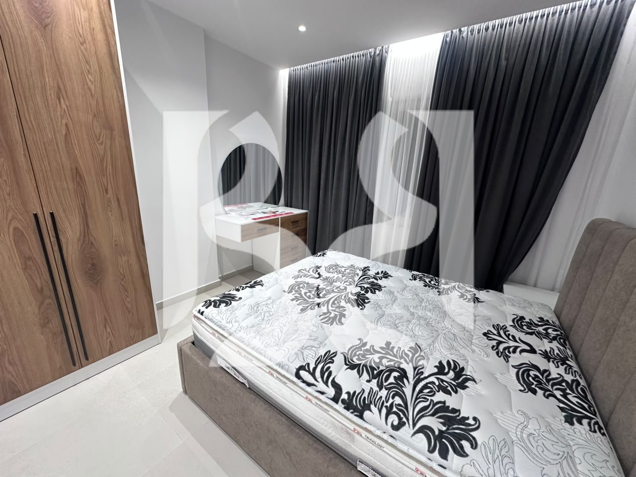 Apartament 1+1 me Qira ne Univers City | Kati 6 | Me Post Parkimi | 50,000 Leke/Muaj