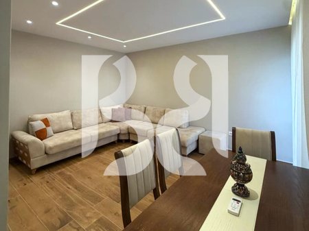 Apartament 3+1 me Qira te Medreseja, Tirane | 80,000 Leke/Muaj