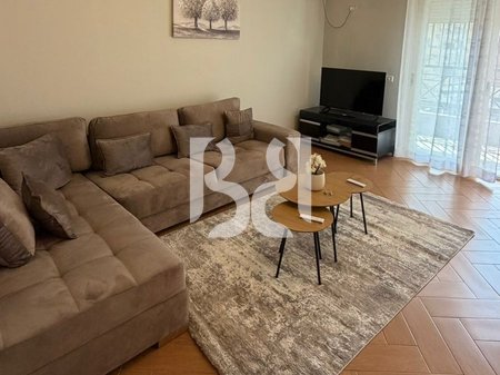 APARTAMENT 2+1+2 PER SHITJE NE SELVI