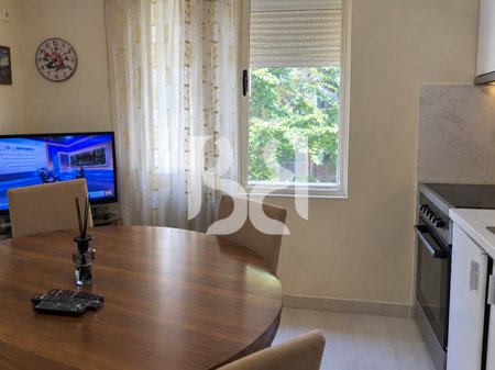 APARTMENT 2+1+BALCONY FOR RENT NEAR FLORA CAFE, DURRES ROAD