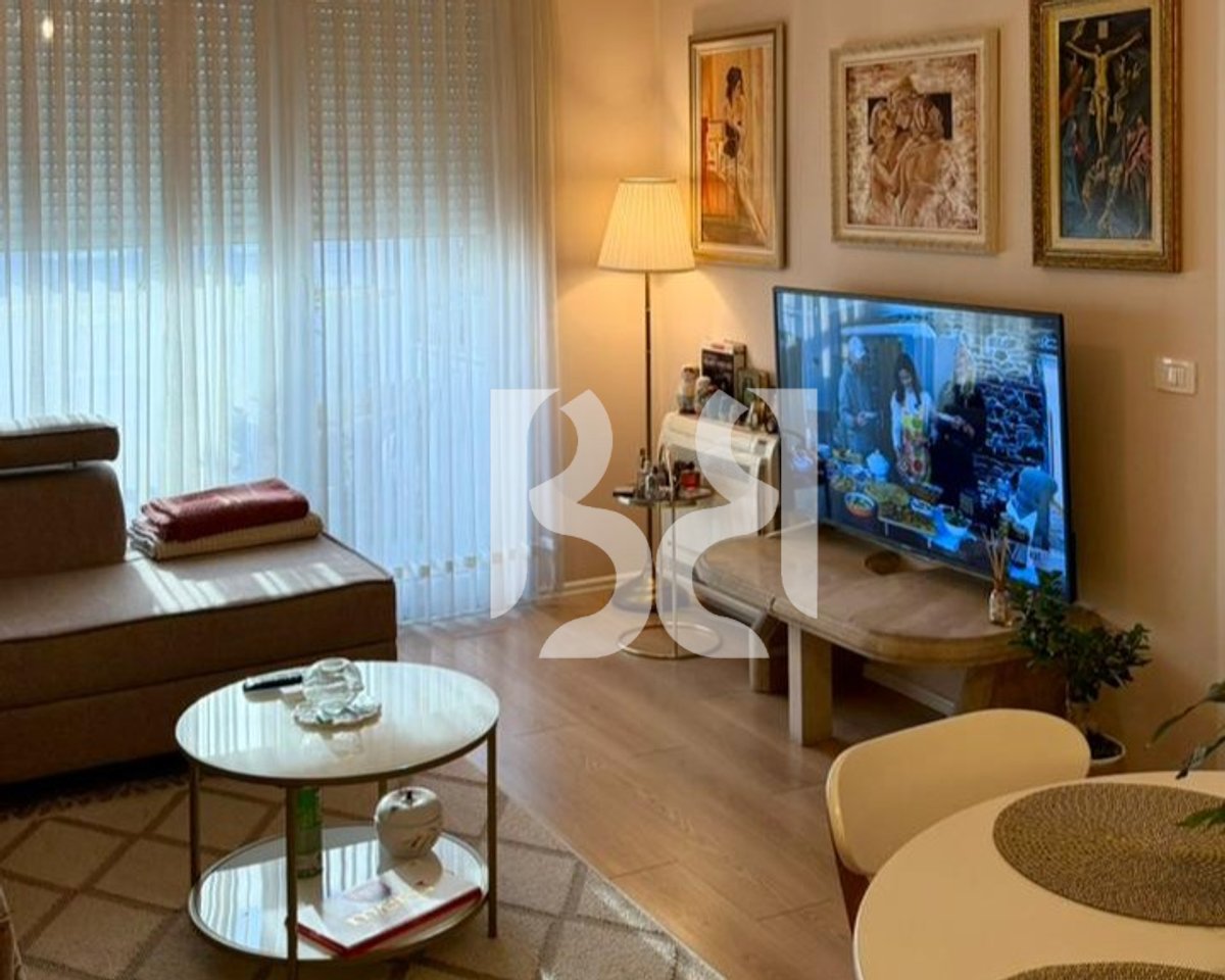 APARTAMENT 1+1 ME QIRA NE KOMPLEKSIN FIORI DI BOSCO