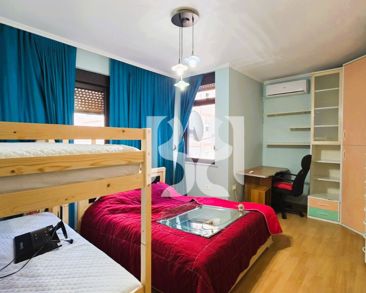 APARTAMENT 2+1+BALLKON ME QIRA NE BLLOK RRUGA PJETER BOGDANI