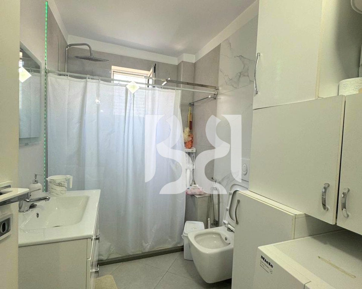 APPARTAMENTO IN AFFITTO 1+1 NEL VECCHIO PARCO, TIRANA