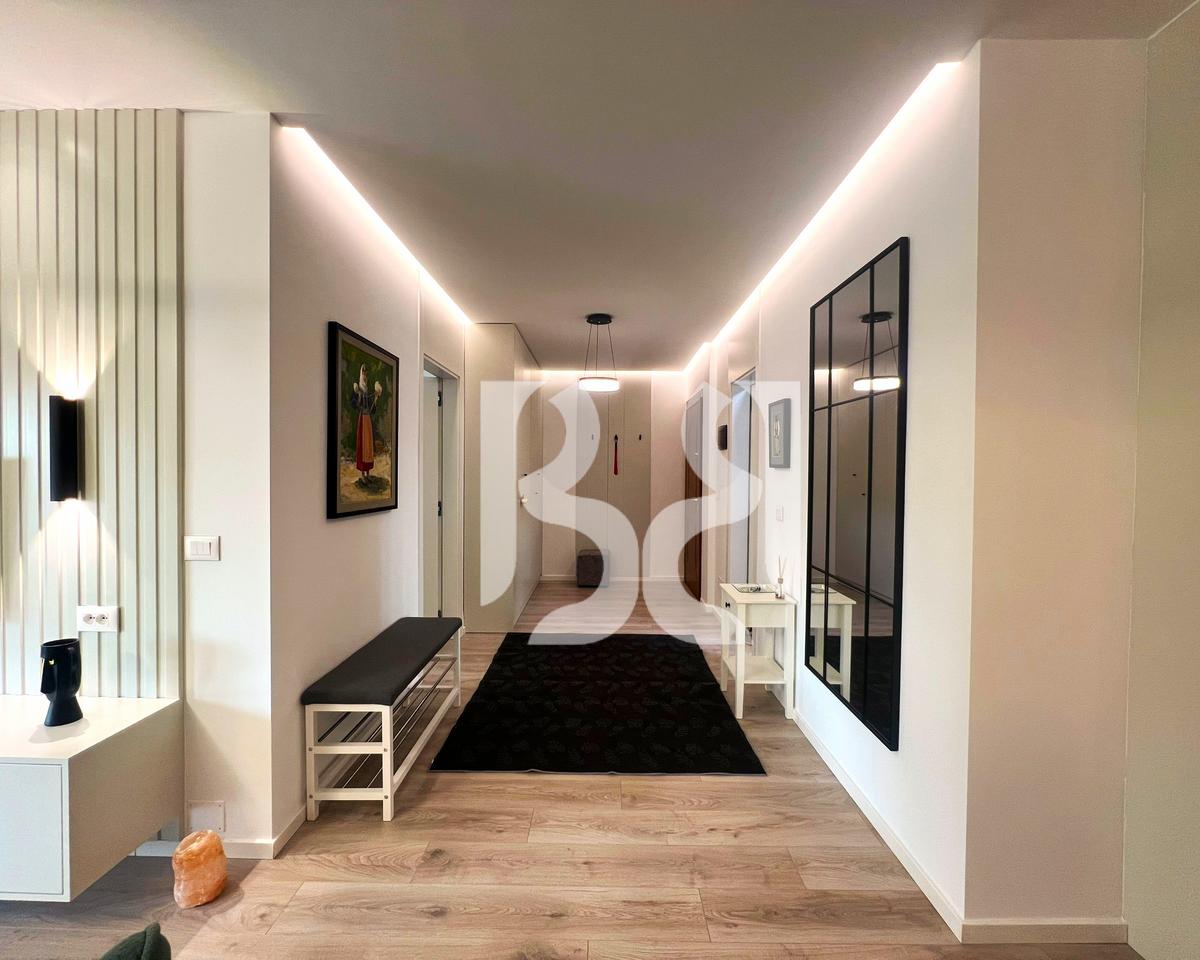 Apartament 1+1 me Qira  Parkim pranë RTSH-së | 80 m² | Pamje nga Qendra | 1,080 €/Muaj