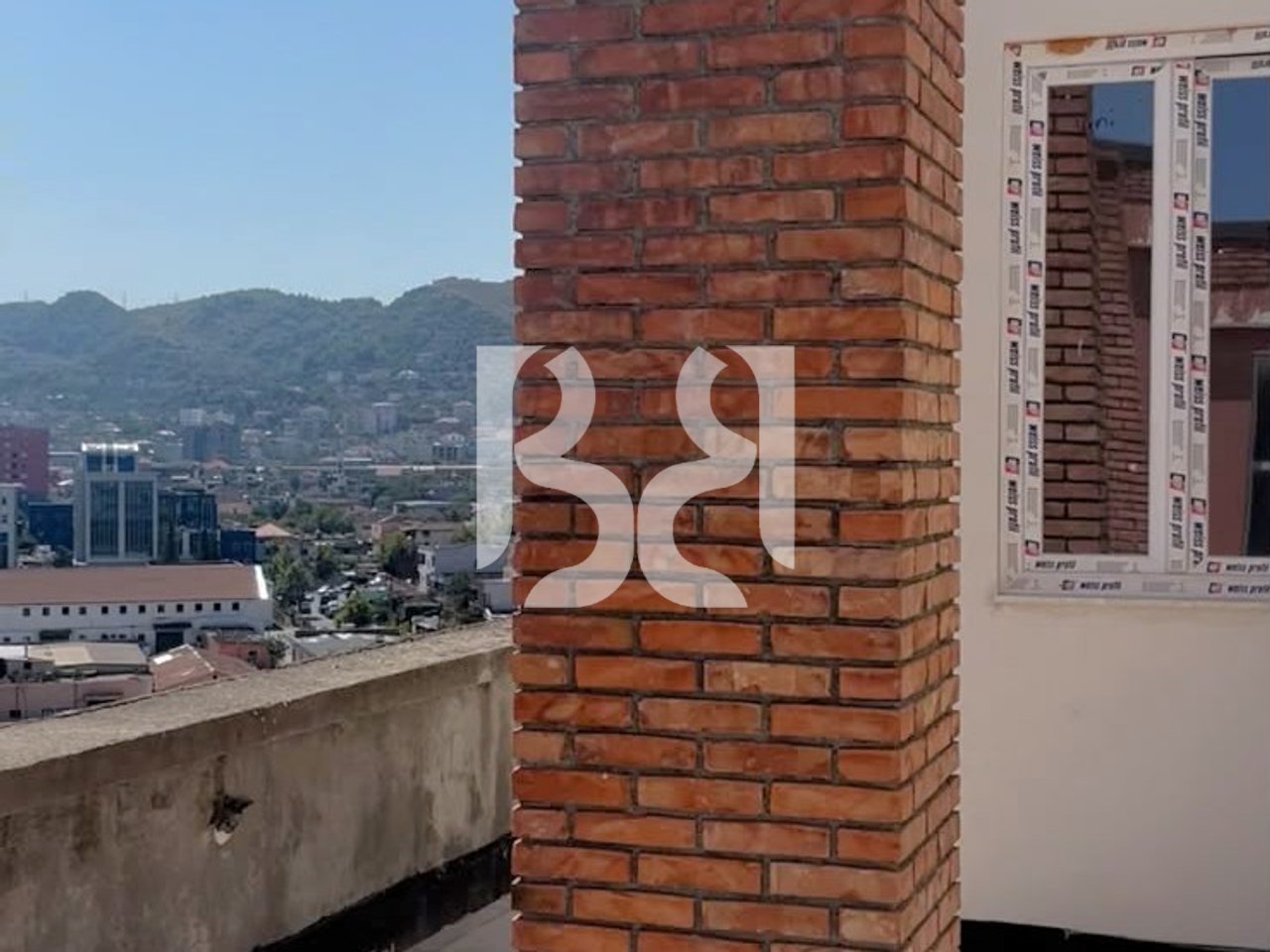 APPARTAMENTO 2+1+2+VERANDA IN VENDITA A YZBERISHT