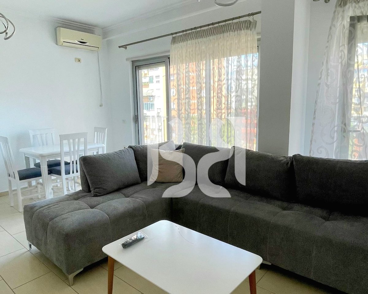APARTAMENT ME QIRA 1+1 NË MYSLYM SHYR, TIRANË