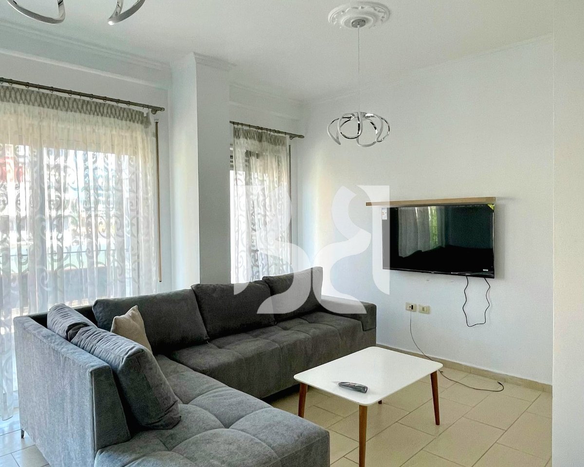 APARTAMENT ME QIRA 1+1 NË MYSLYM SHYR, TIRANË