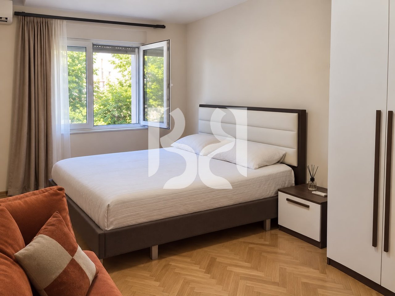 APARTMENT 2+1+BALCONY FOR RENT NEAR FLORA CAFE, DURRES ROAD