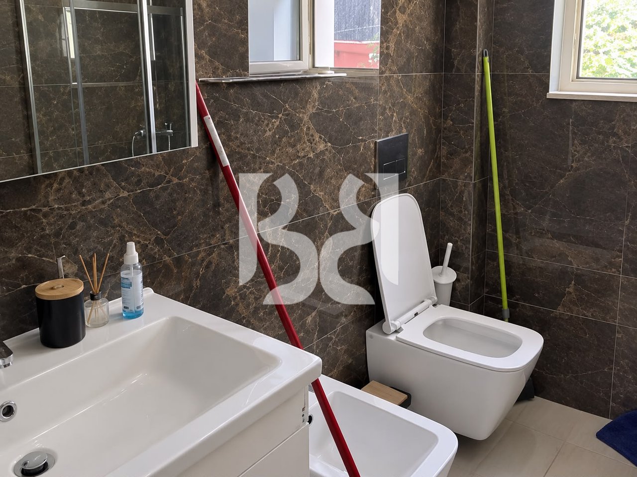 APARTMENT 2+1+BALCONY FOR RENT NEAR FLORA CAFE, DURRES ROAD