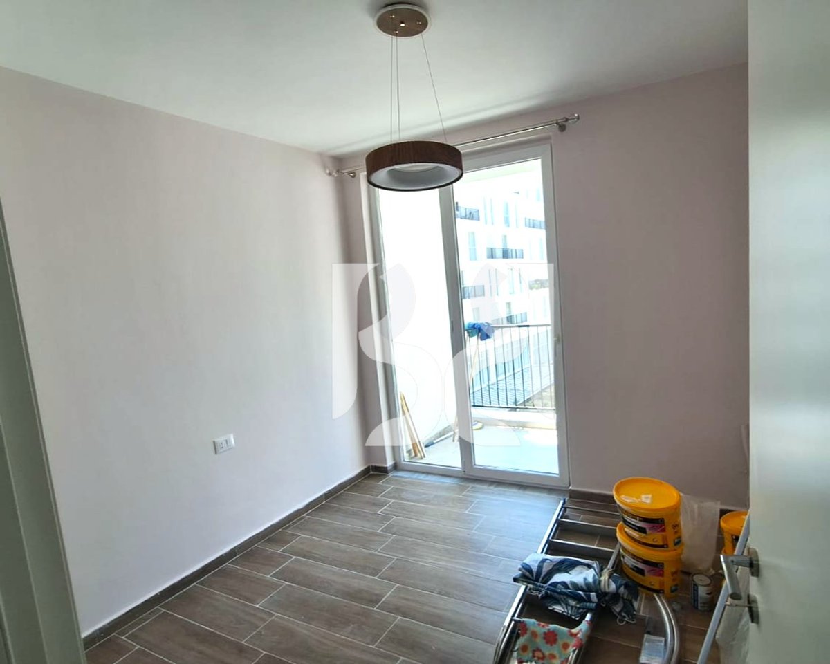 2+1 Apartment for Rent at the 5-Maj Roundabout | 89 m² | New | 55,000 Lek