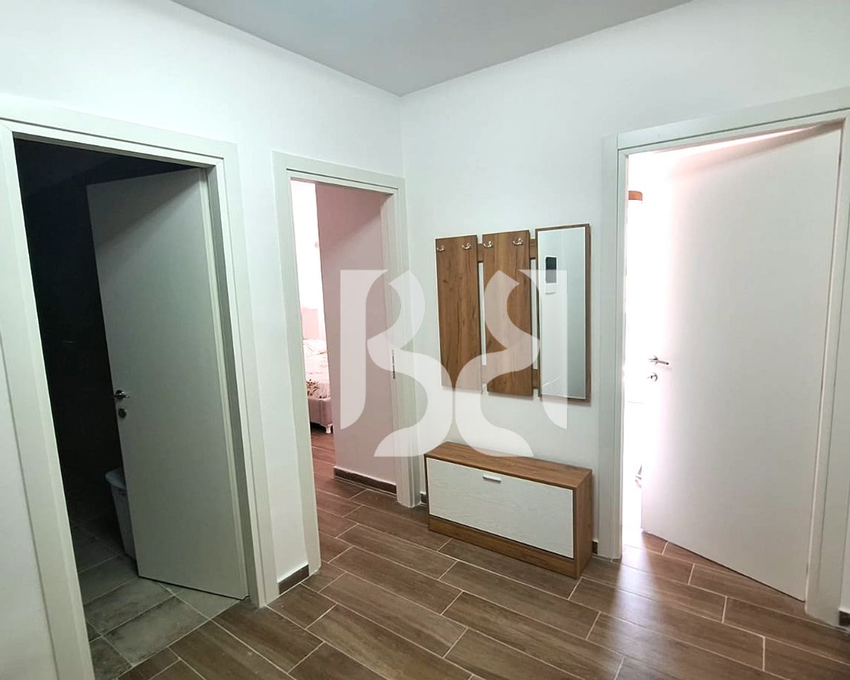 2+1 Apartment for Rent at the 5-Maj Roundabout | 89 m² | New | 55,000 Lek