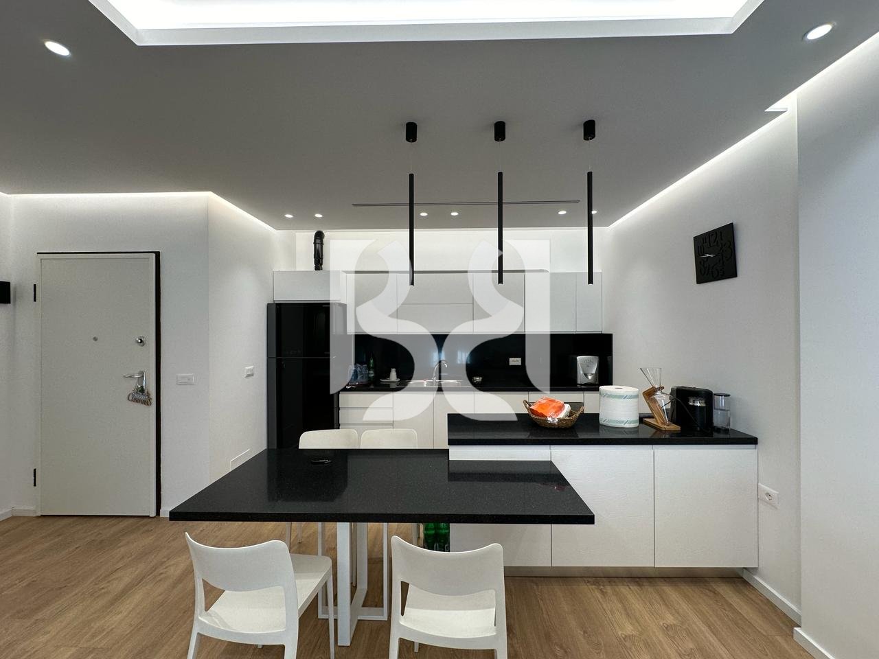 APARTAMENT 2+1+2 ME QIRA TEK RESIDENCE ROSE GARDEN, TEG ,TIRANE*