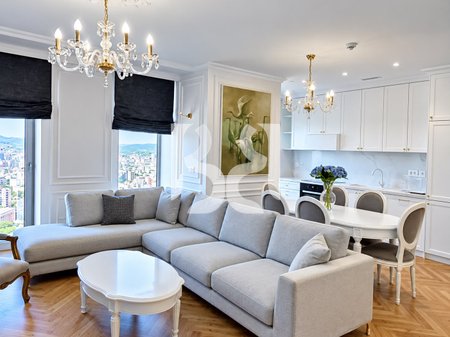 Apartament Luksoz me Qira në Downtown Tirana – Kati 24 | 3,500€
