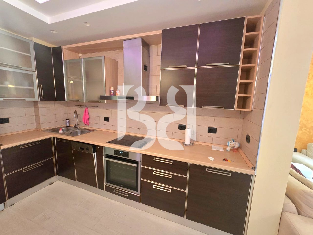 APARTMENT 2+1+BALCONY FOR RENT AT THE PARIS MUNICIPALITY*