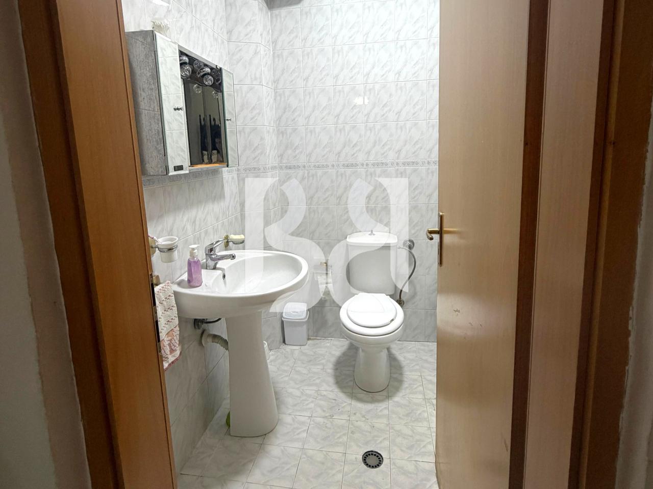 APARTAMENT 1+1+BALLKON ME QIRA TEK KINEMA AGIMI