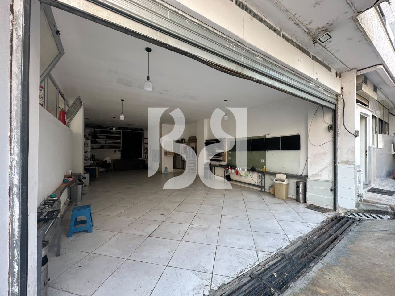 APARTAMENT 2+1+2+ AMBIENT BIZNESI NE SHITJE NE QESARAK, FRESK