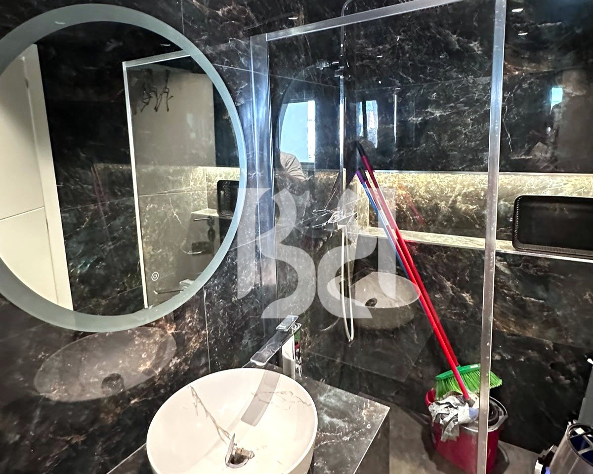 Apartament 1+1 me Qira në Rrugën e Kosovarëve | 95,000 Lekë/Muaj