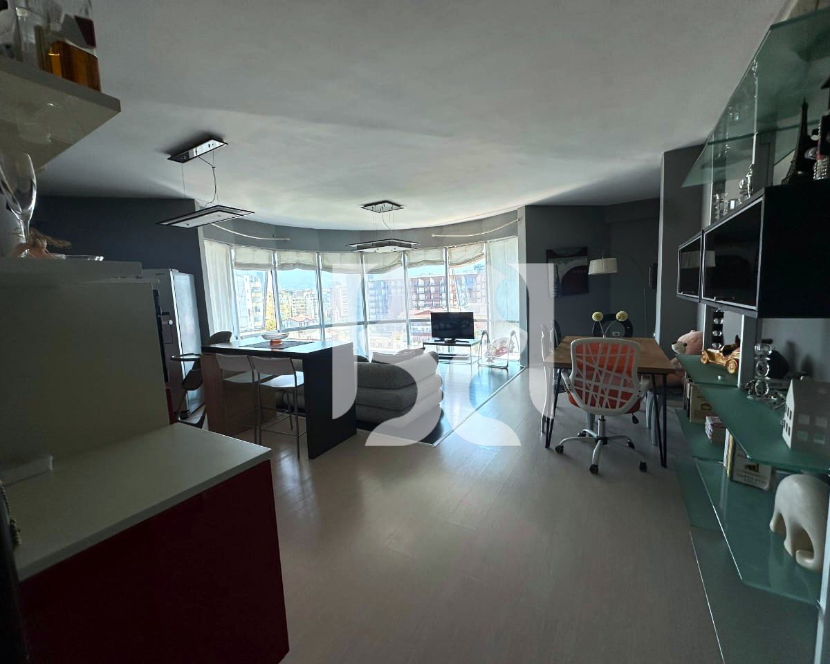 Apartament 2+1+2 me Qira në Komunën e Parisit | 870 €/Muaj