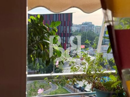 APPARTAMENTO IN AFFITTO 2+1+PARCHEGGIO PRESSO AIR ALBANIA, POSIZIONE PREMIUM*