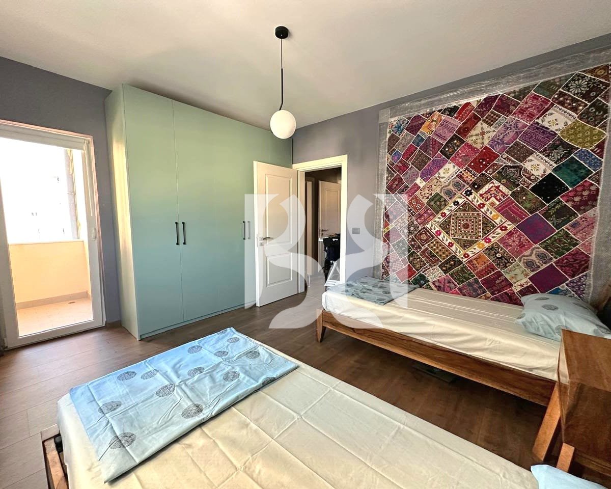 APPARTAMENTO IN AFFITTO 2+1+2 VICINO ALL'EX ESPOSIZIONE, TIRANA